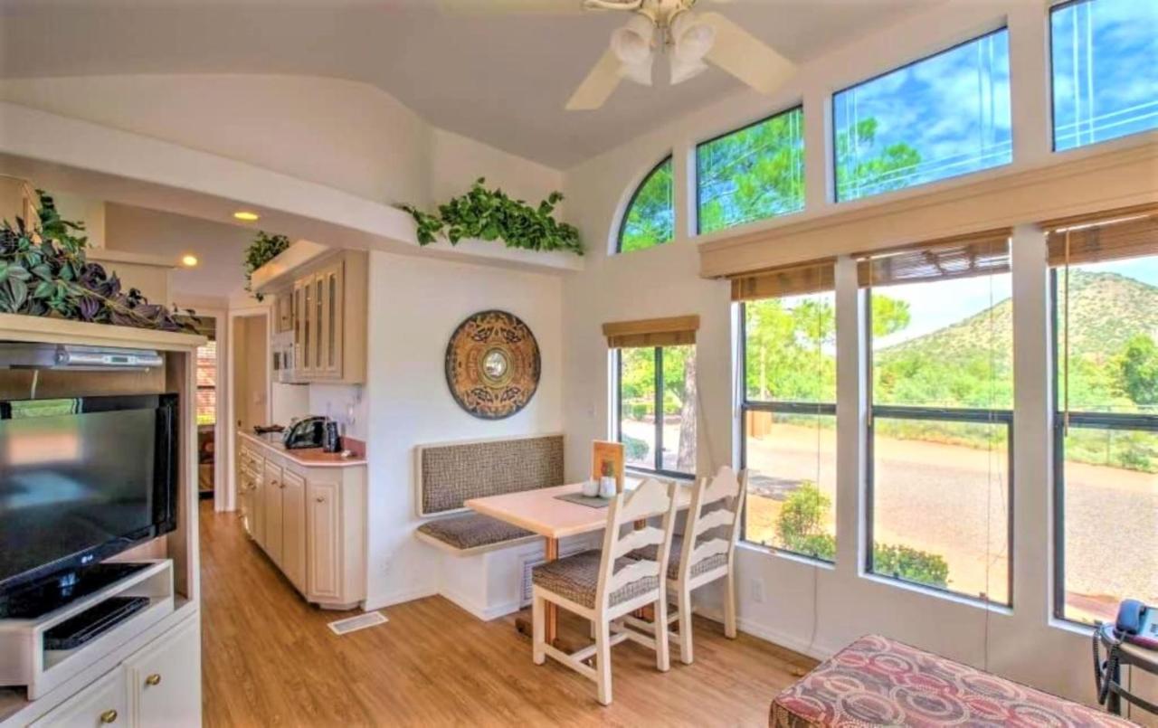 One-Bedroom Cottage