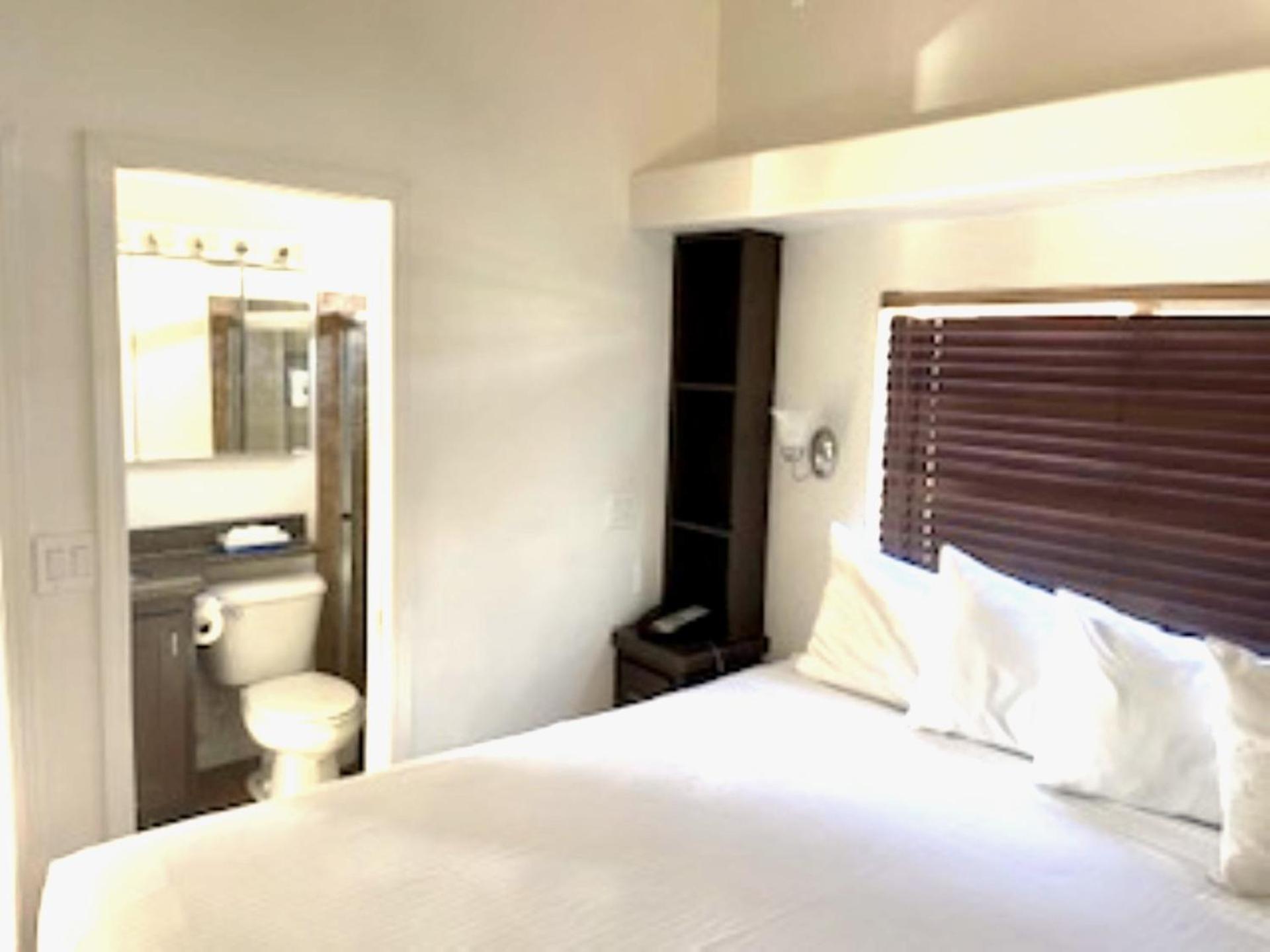 Superior Single Room